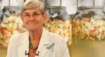 Canan Karatay hayat kurtaran karışımın tarifini verdi: Sakın almayın evde kendiniz yapın, mikropları yok ediyor, hastalıklardan koruyor