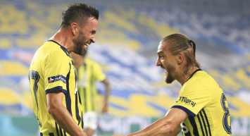 Çaykur Rizespor Gökhan Gönül İle Sözleşme İmzaladı!