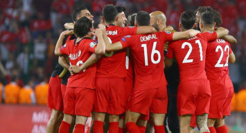 Celta Vigo Forması Giyen Okay Yokuşlu, La Liga'ya Röportaj Verdi!