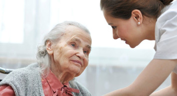 Cerrahpaşa Tıp Fakültesi'ne Hasta Bakıcı Alımı Yapılacak
