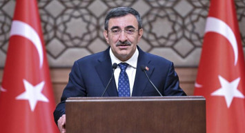 Cumhurbaşkanı Yardımcısı Yılmaz’dan Enflasyon Açıklaması: Ağustos’ta Yüzde 50’ye Yaklaşan Enflasyon, Eylül’de Yüzde 50’nin Altına İnecek