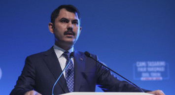 Çevre, Şehircilik ve İklim Değişikliği Bakanı Murat Kurum açıklamalarda bulundu: 'Eser yapan, üreten kazanacak!'