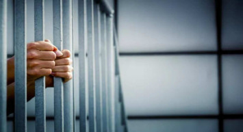 Cezaevinde çıkan isyanda 49 kişi hayatını kaybetti! Kaçmaya çalışan mahkumlar yatakları ateşe verdi