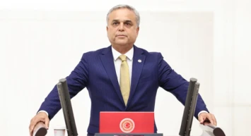CHP’de Bir Kopuş Daha: Hasan Ufuk Çakır AK Parti’ye Geçiyor, “Milletin Yanında Olan Tek Parti” Dedi