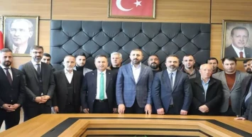 CHP’de şok istifa: O isim AK Parti’ye geçti! CHP mitingi DEM’e mi satıldı?