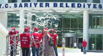 CHP'li Sarıyer Belediyesinde zam grevi! İşçiler kararı protesto ediyor