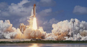 Çin’in fırlattığı 23 tonluk roket kontrolden çıktı: Bu hafta sonu dünyaya düşecek