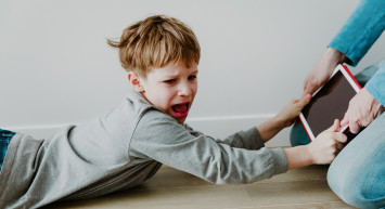 Çocuğunuzun Psikolojisinin Bozuk Olduğunu Nasıl Anlarsınız?