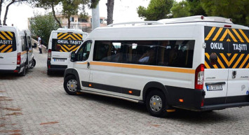 “Çocuk güvenliği öncelik”: Bakan Yerlikaya'dan okul servis denetimlerine ağırlık!