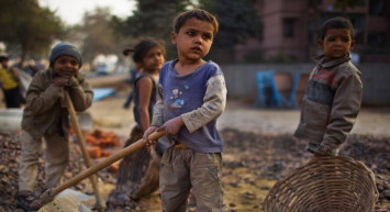 Çocuk işçilerin sayısı duyanları utandırdı: Lüks markalar bile çalıştırıyor