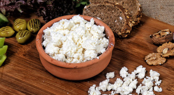 Çökelek Nedir, Faydaları Nelerdir, Nasıl Yapılır?