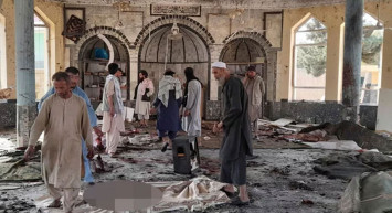 Cuma namazı çıkışı camiye bombalı saldırı: Olay yerine çok sayıda ekip sevk edildi