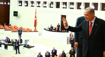 Cumhurbaşkanı Erdoğam TBMM’de konuştu: Yeni anasayayı tamamlayacağımıza inanıyorum