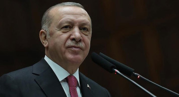 Cumhurbaşkanı Erdoğan, AK Parti Grup Toplantısı'nda İnşirah suresini Türkçe mealiyle birlikte okudu!