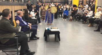 Cumhurbaşkanı Erdoğan, Batman'da Gençlerle Birlikte Şarkı Söyledi!