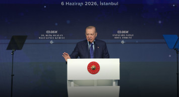 Cumhurbaşkanı Erdoğan DEİK Genel Kurulu'nda konuştu: Yatırımcılara Türkiye'ye yerleşme çağrısı