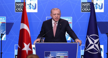 Cumhurbaşkanı Erdoğan diplomasi trafiğini yoğunlaştırıyor: Putin ve Biden ile kritik zirveler yapacak