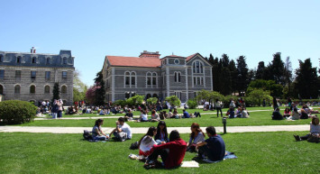 Cumhurbaşkanı Erdoğan imzaladı: 52 yeni fakülte kuruldu