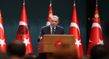 Cumhurbaşkanı Erdoğan müjdeyi açıkladı: KYK burs ve kredi ödemelerine zam geldi