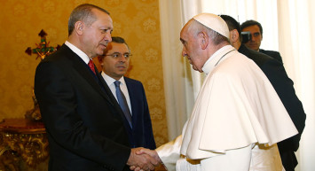 Cumhurbaşkanı Erdoğan, Papa Francis ile görüştü: Paris Olimpiyatları açılışındaki skandala tepki