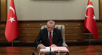 Cumhurbaşkanı Erdoğan’dan 28 Şubat kararı: İki generalin cezası kaldırıldı