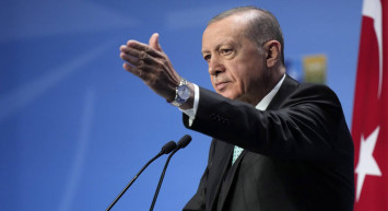 Cumhurbaşkanı Erdoğan’dan deprem konutları açıklaması: Önümüzdeki aylardan itibaren teslimine başlayacağız