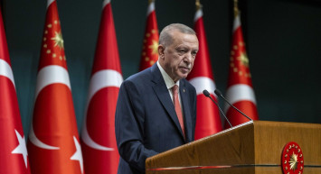 Cumhurbaşkanı Erdoğan’dan İstiklal Marşı mesajı: “Milli mutabakatımızın ifadesidir.”