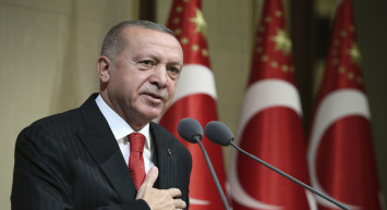 Cumhurbaşkanı Erdoğan’dan karnesini alan öğrencilere mesaj: ‘’Keyifli ve güzel bir yaz tatili diliyorum’’