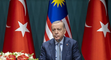 Cumhurbaşkanı Erdoğan'dan kritik açıklamalar! Türkiye ve Malezya arasında yeni dönem