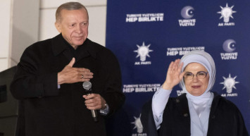 Cumhurbaşkanı Erdoğan’dan yurt dışındaki seçmenlere mesaj: Demokratik hakkınızı muhakkak kullanın