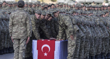 Cumhurbaşkanı Erdoğan'ın müjdesini vermişti! 550 bin gence bedelli askerlik affı getirecek olan düzenleme TBMM'ye geliyor