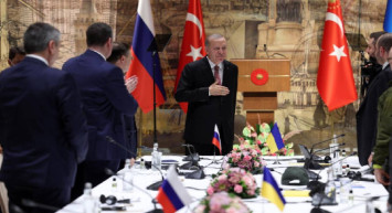 Cumhurbaşkanı Erdoğan’ın sözleri dünya basınında: En kötü barış savaştan iyidir