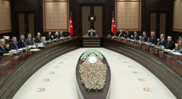 Cumhurbaşkanlığı Kabinesi bugün toplanıyor: Masada sığınmacılar ve ekonomi gündemi var!