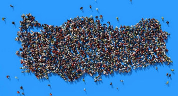 Cumhuriyet tarihinde bir ilk Türkiye nüfusu için tehlike çanları çalıyor!