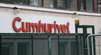 Cumhuriyet'ten kocaman bir yalan! Bakan Karaismailoğlu cevap verdi: 'Bizde icraatlar, Onlarda yalanlar bitmiyor