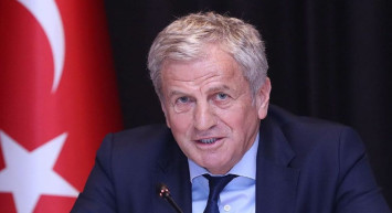 Daha önce UEFA’da görev yapmıştı: TFF Başkan adayı Servet Yardımcı kimdir, nereli, hangi görevlerde bulundu?