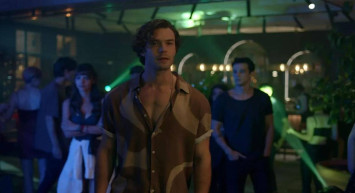 Darmaduman dizisi ne zaman başlayacak? Fox TV Darmaduman dizisi uyarlama mı? Darmaduman dizi konusu ve oyuncuları