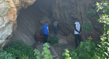 Definecilerin mağara hayatı bu kadarı da olmaz dedirtti!