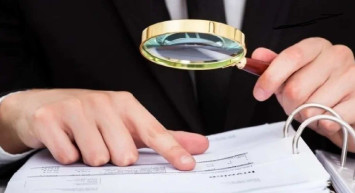 Denetçi yardımcısı nedir, nasıl olunur? Denetçi yardımcısı görevleri nelerdir, ne iş yaparlar? Denetçi yardımcısı olma şartları ve  maaşları