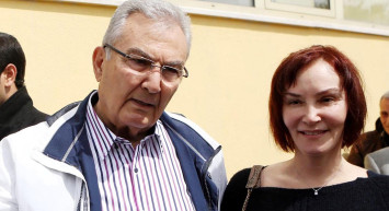 Deniz Baykal'ın Kızı Siyasete Atılıyor