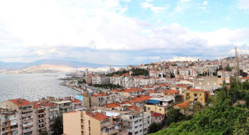 Deprem fırsatçıları bu kez İzmir’de devrede: Bir sarsıntı da konut fiyatlarından geldi