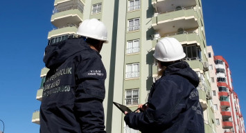 Deprem sonrası hasar tespit çalışmaları devam ediyor