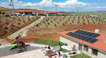 Deprem sonrası yeni başlangıçlar: Gaziantep'te "Akıllı Köy"ler!