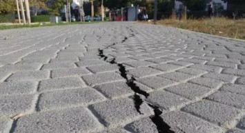 Deprem Uzmanı Uyardı: İstanbul'u Dört Deprem Bekliyor!