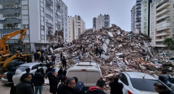 Deprem uzmanından yeni uyarı: Kahramanmaraş depremi tsunamiye yol açabilir