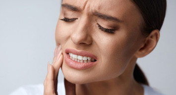 Diş ağrısına ne iyi gelir, diş ağrısını ne geçirir? Evde diş ağrısını geçirmenin doğal yolları