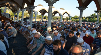 Diyanet açıkladı: İşte illere göre Ramazan Bayramı namazı saatleri