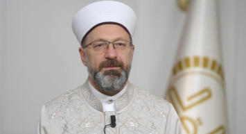 Diyanet İşleri Başkanı Ali Erbaş'tan ''Mevlit Kandili'' Mesajı