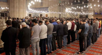 Diyanet İşleri Başkanı Ali Erbaş'tan teravih namazı kararı: Camilerimizde cemaatle kılınacaktır