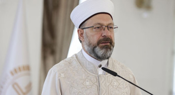 Diyanet İşleri Başkanı Erbaş Bayram Namazı Hakkında Açıklamalarda Bulundu